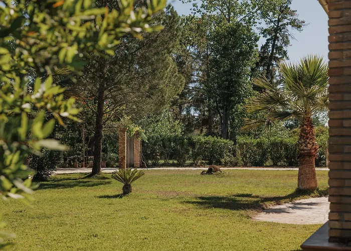 Feriehus Efkaliptos Lefkímmi